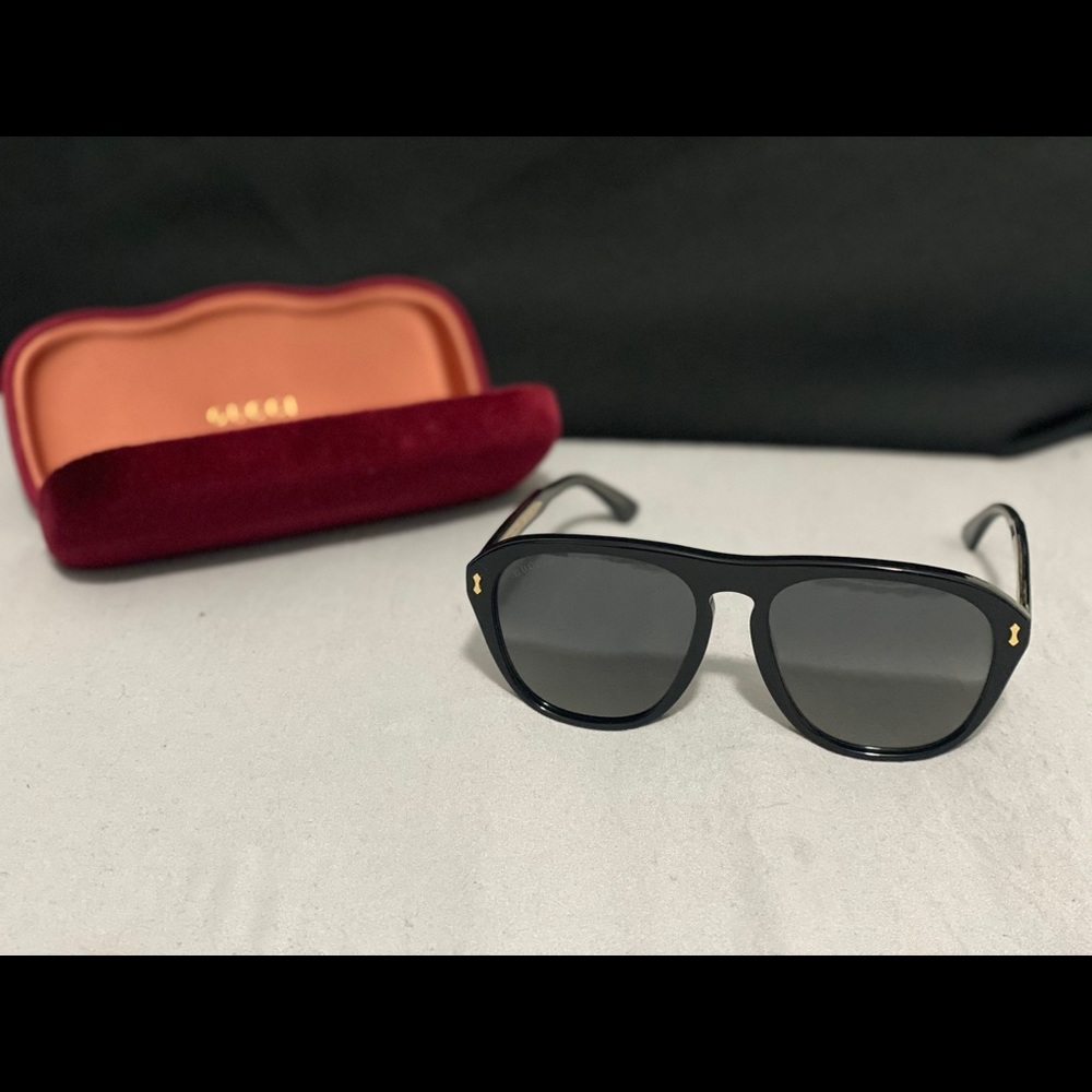 *BRAND NEW* Gucci polarized sunglasses